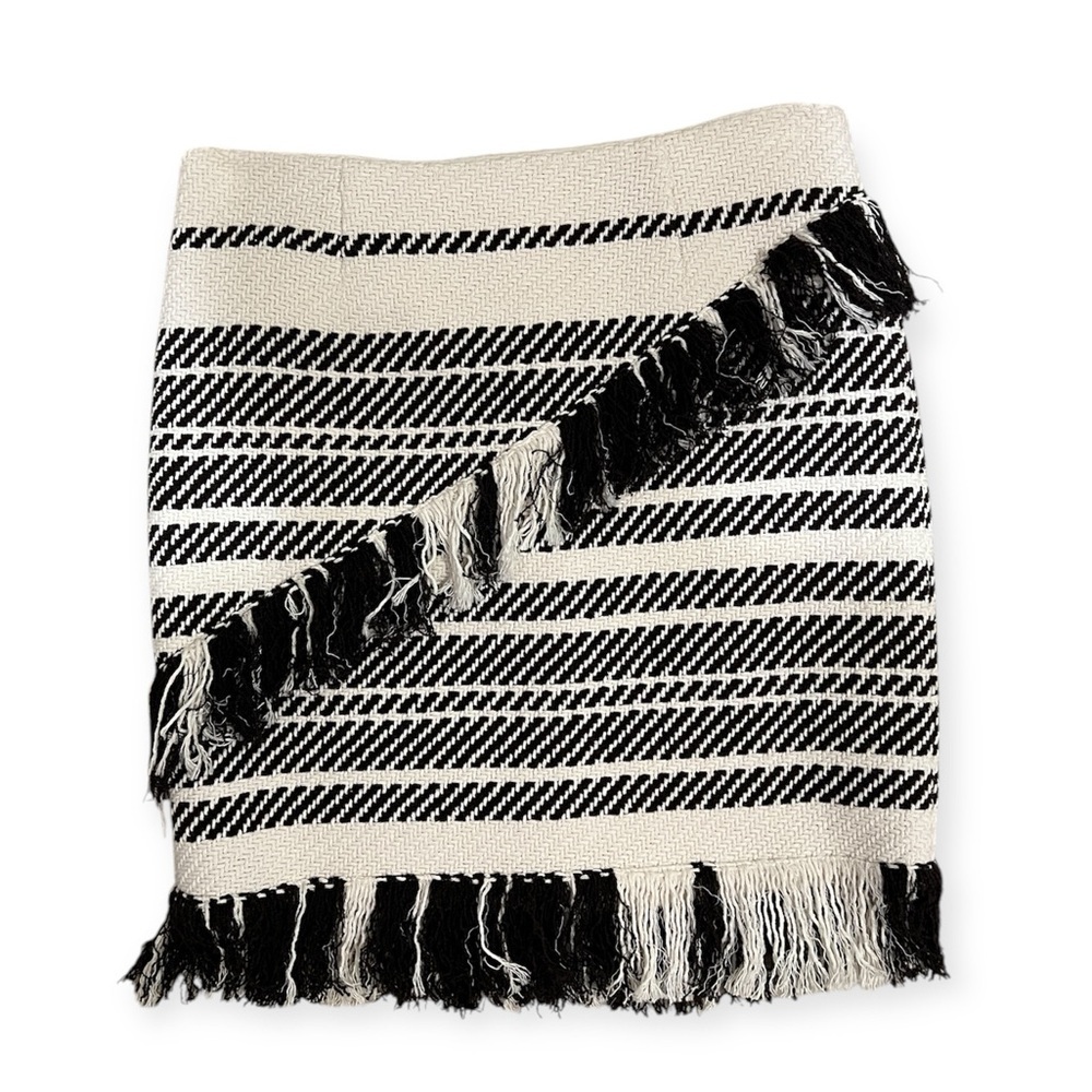 W By Worth Black and White Fringe Skirt- Size 0